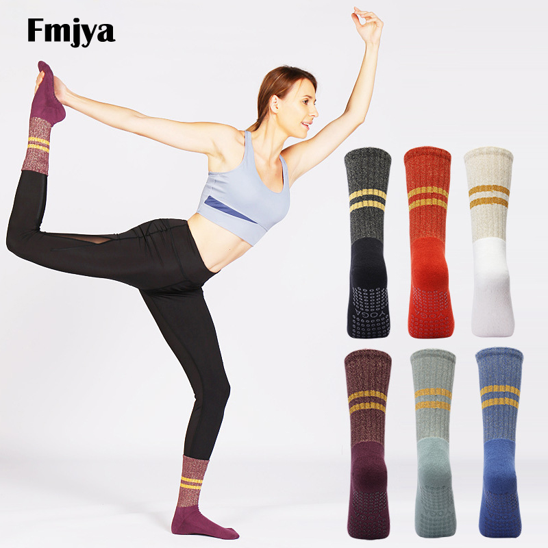 Grip Sock Yoga - Yoga Çorapları Saplı Kaymaz Orta Buzağı