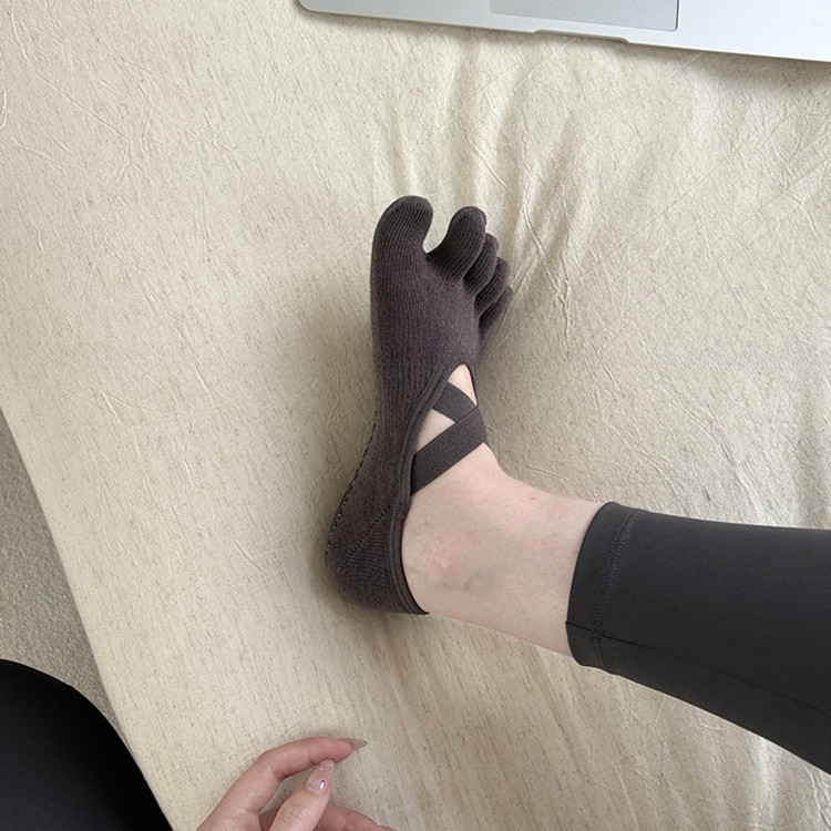 Kadın Çapraz Askılı Beş Parmak - Grip Sock Yoga incelemesi ve fiyatı